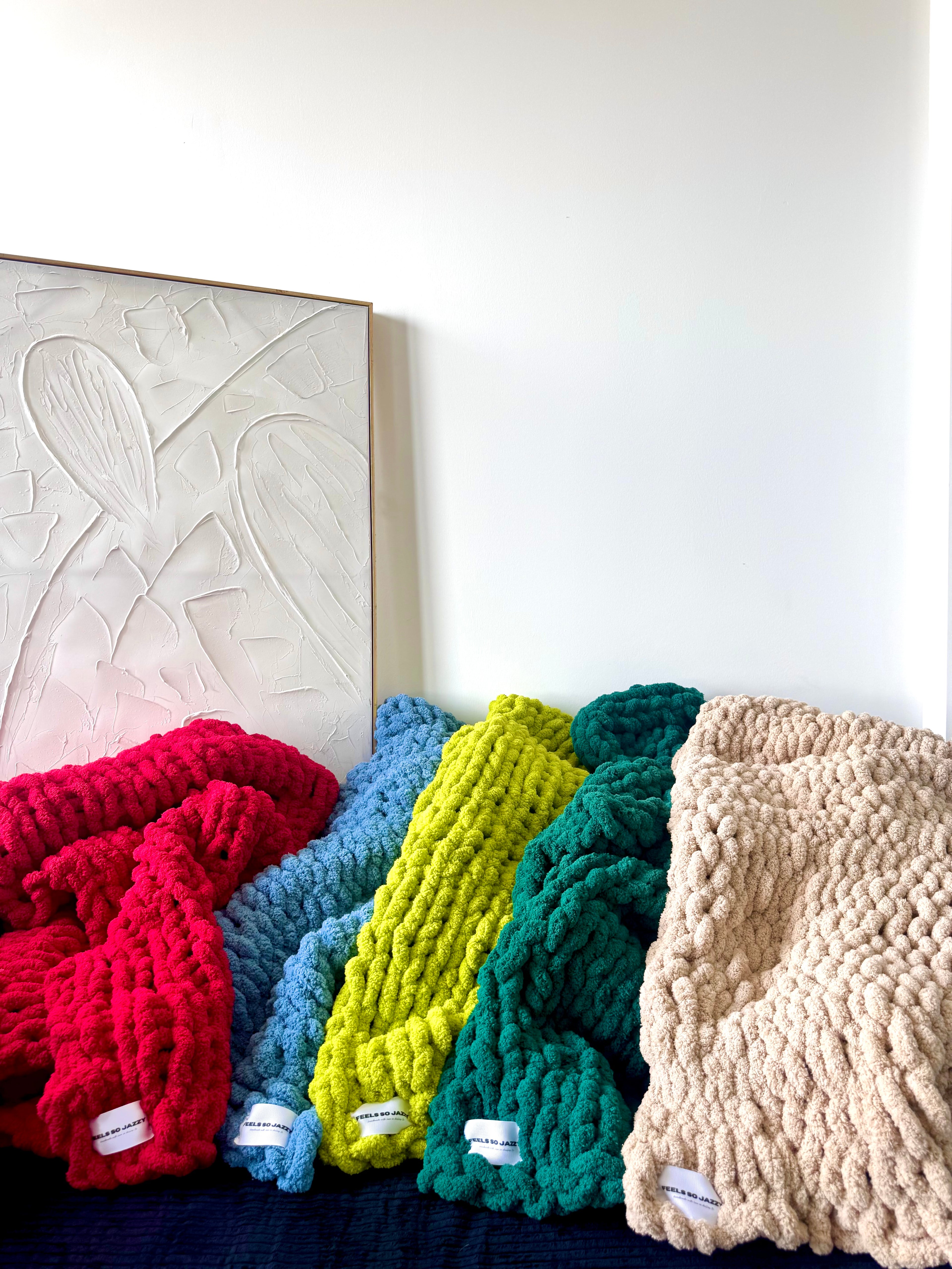 Chunky Knit Blanket — Solid Color